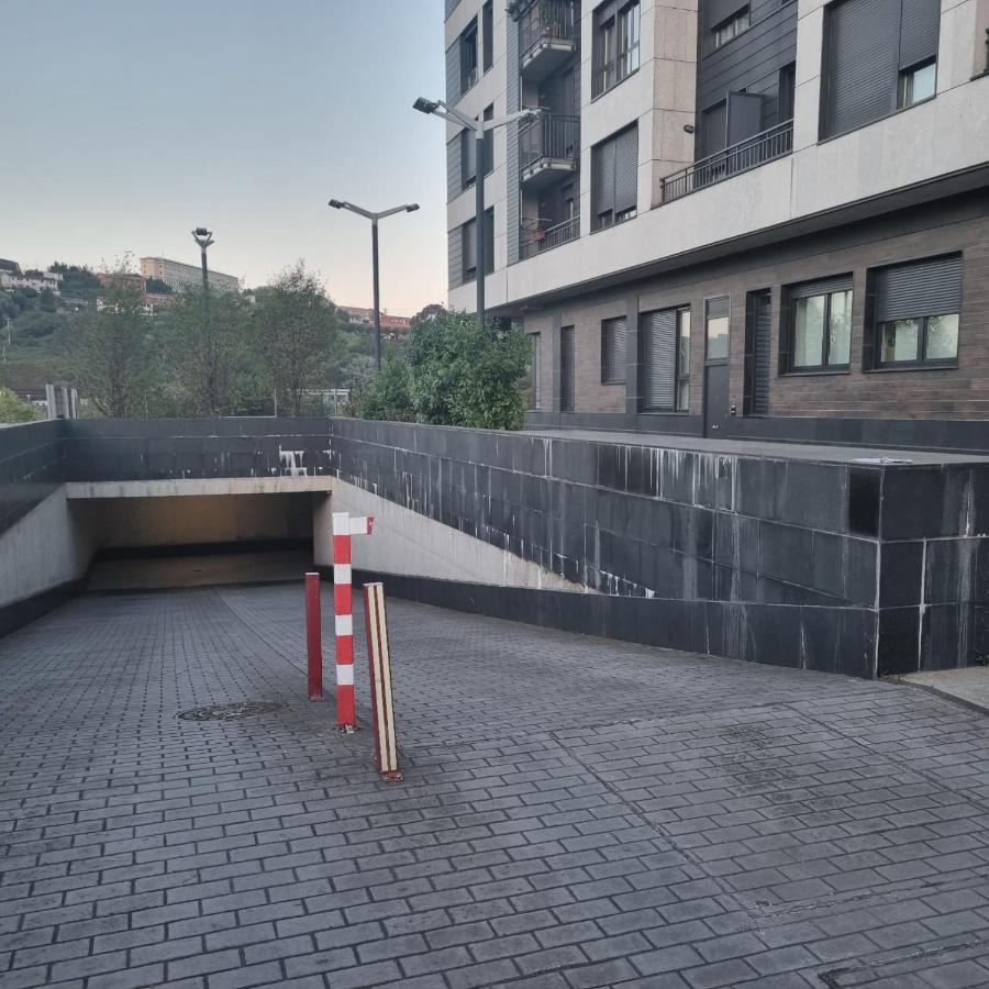 Modern Bilbao Apartamento Baracaldo Exterior foto