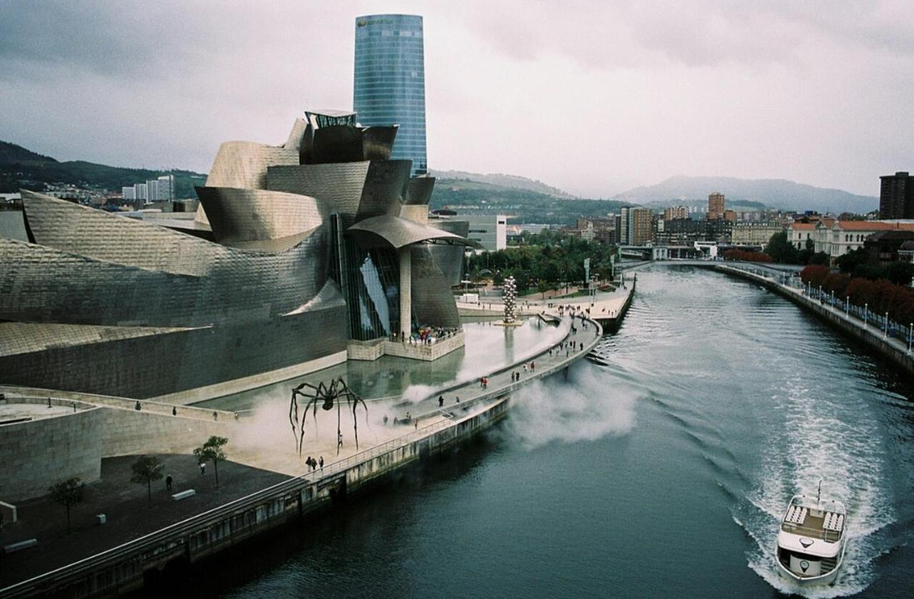 Modern Bilbao Apartamento Baracaldo Exterior foto